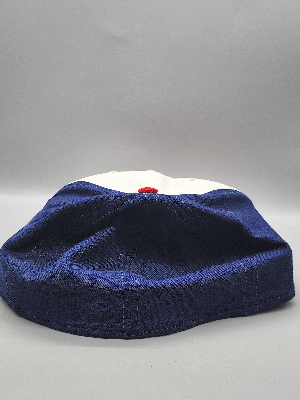 Vintage Chicago White Sox Hat Cap Fitted Mens 7 Blue Red MLB Baseball New Era