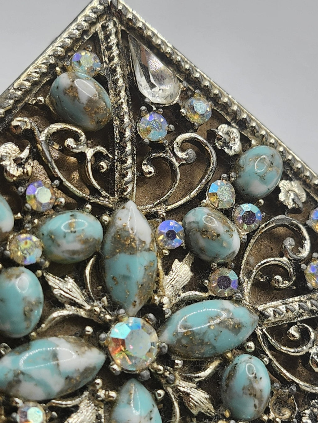 Vintage S F Co 5th Avenue Jeweled Powder Compact Turquoise Rhinestones Metal