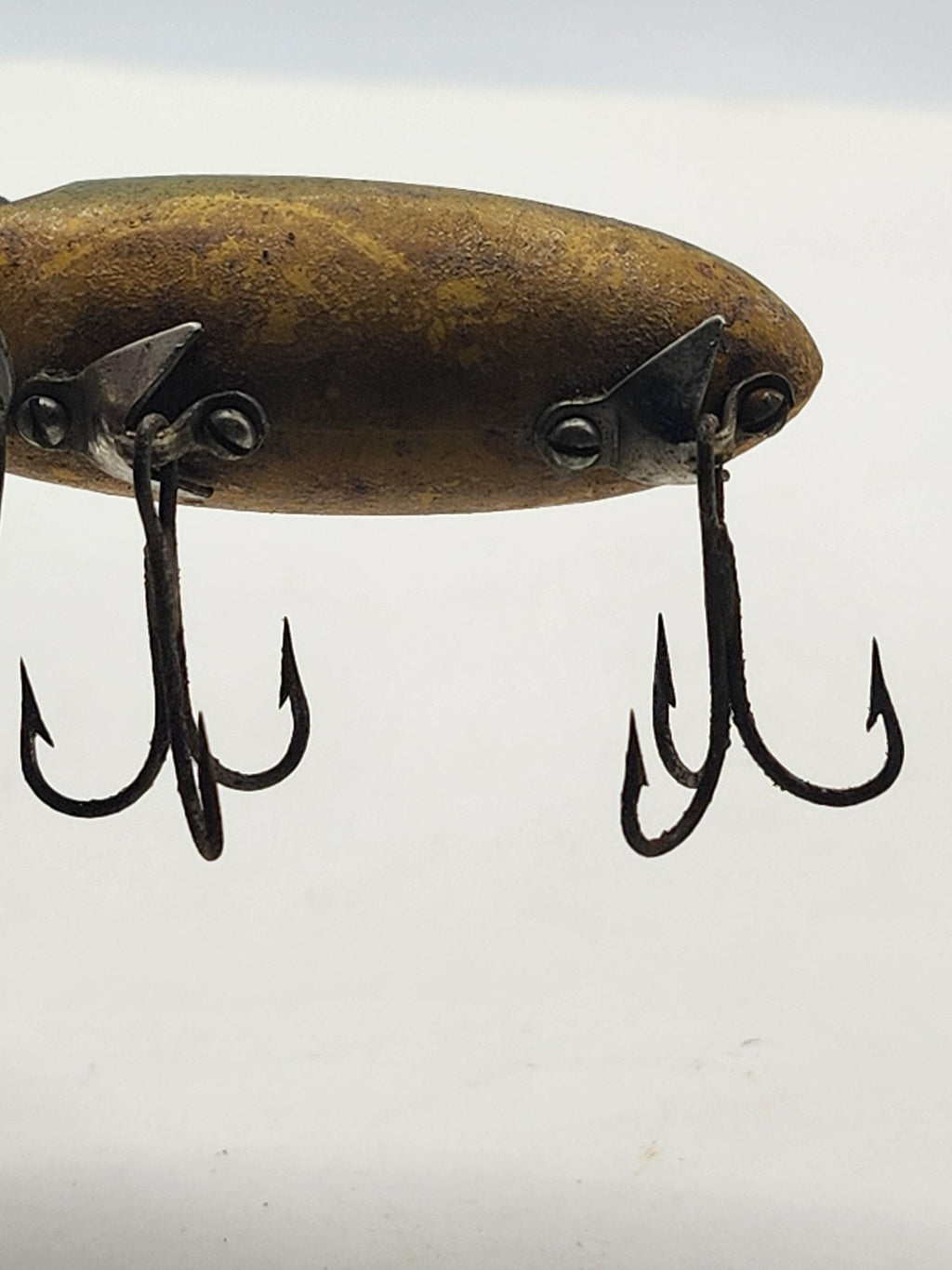Vintage Jitterbug Wood Topwater Bass Fishing Lure Black Yellow Freshwater