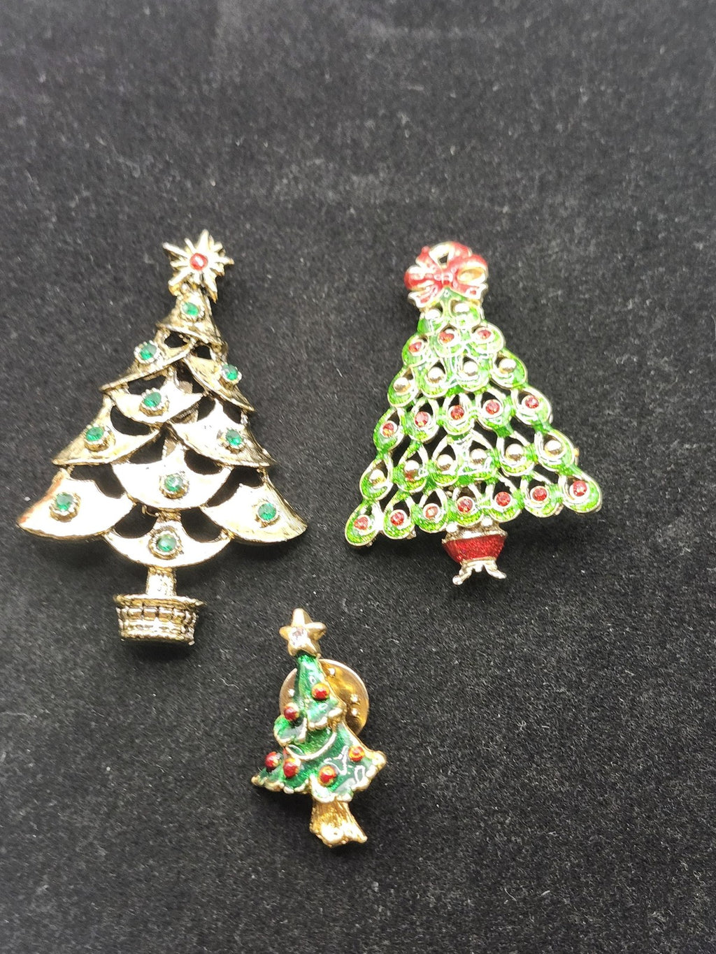 Christmas Tree Brooch Pin Lot Gold Tone Green Rhinestone Enamel Jewelry 3pc
