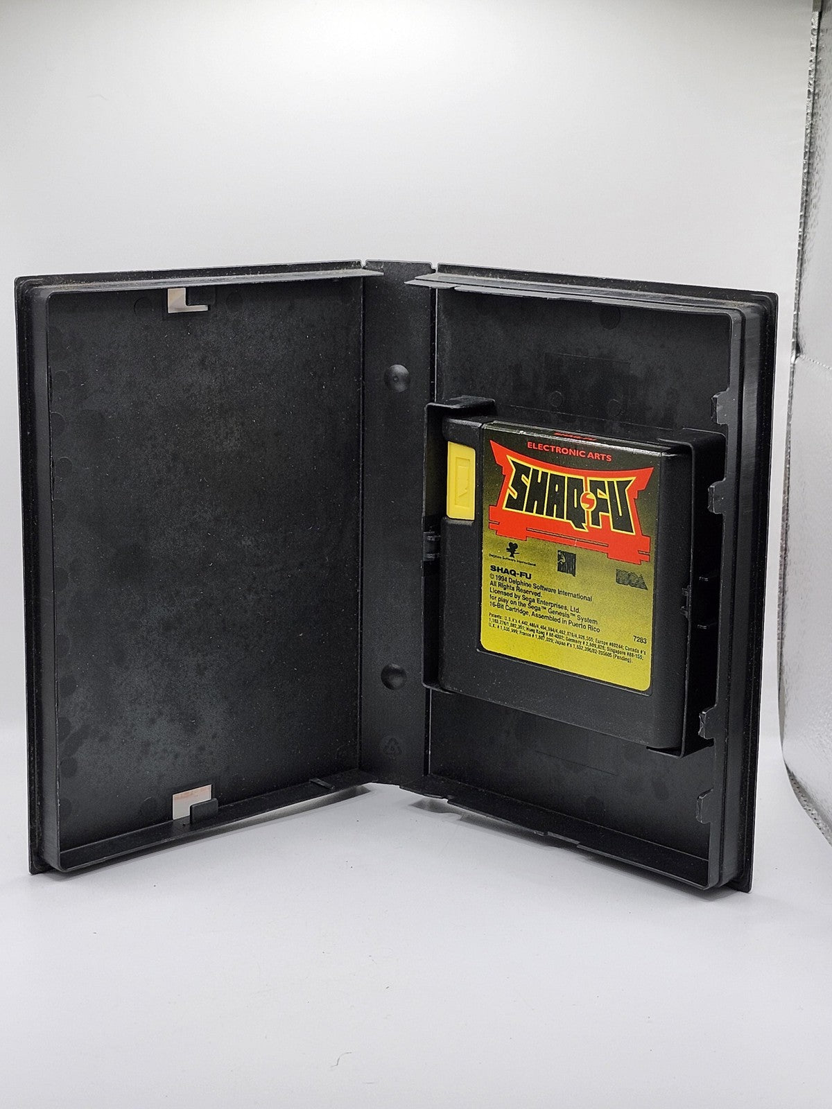 Shaq-Fu Sega Genesis Game Cart Case Electronic Arts Fighting MA-13 NTSC-U/C