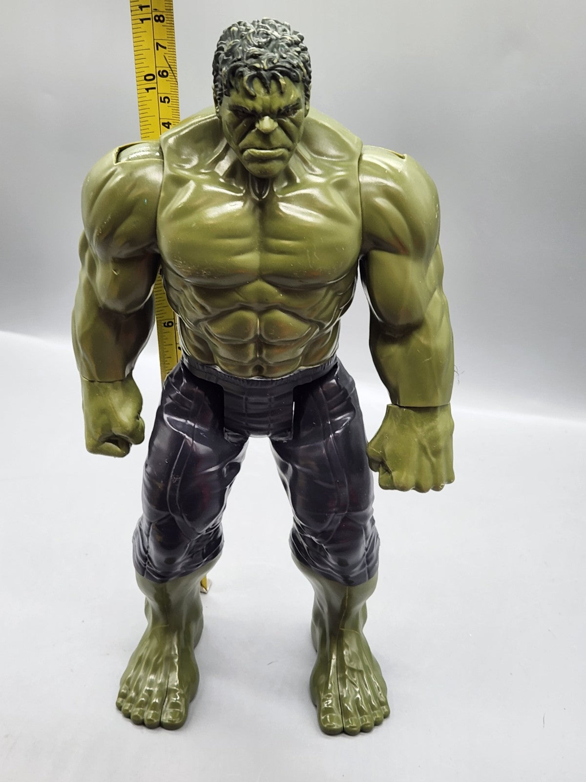 Marvel Hulk Titan Hero Action Figure 12” Hasbro Avengers Green Giant Toy