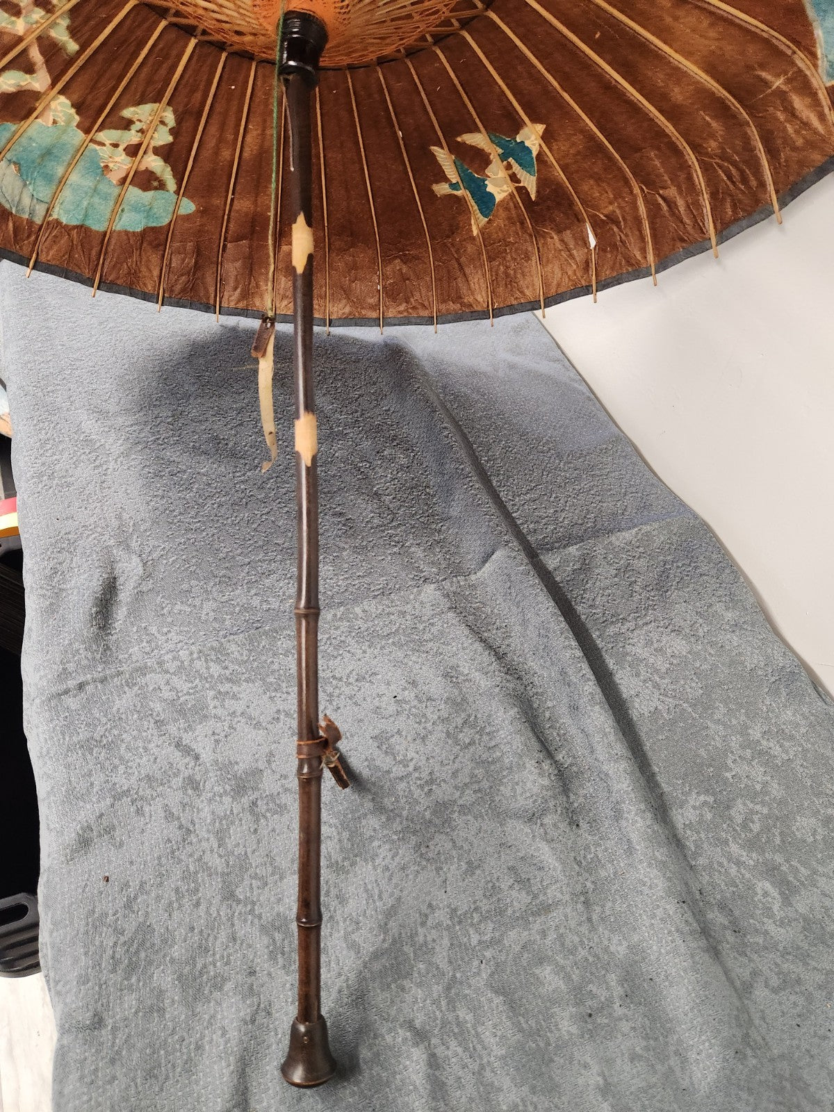 Vintage Japanese Paper Parasol Umbrella Hand Painted Mt Fuji Bamboo Wagasa 32”