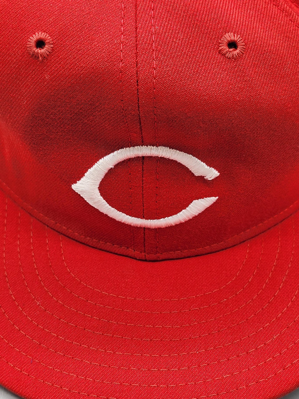 Vintage Cincinnati Reds Hat Cap Fitted MLB Baseball 6 7/8 Red New Era Mens 90s
