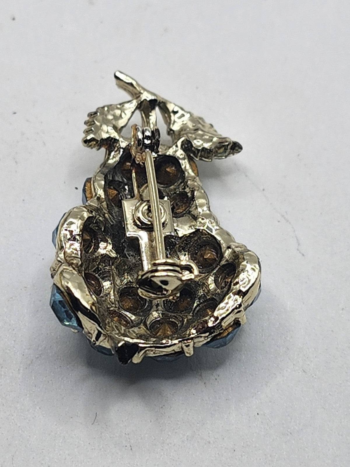Blue Rhinestone Flower Brooch Pin Gold Tone Leaf Costume Jewelry 1.5 Inch Gift