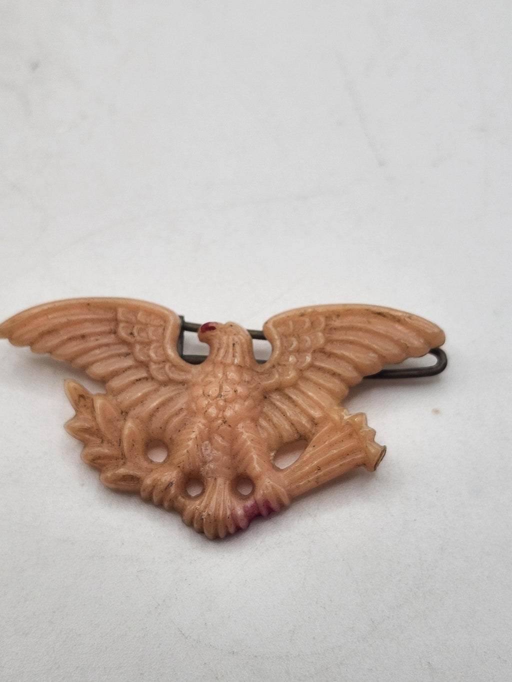 Vintage Eagle Bird Lapel Pin Beige Plastic Carved Costume Jewelry Gift