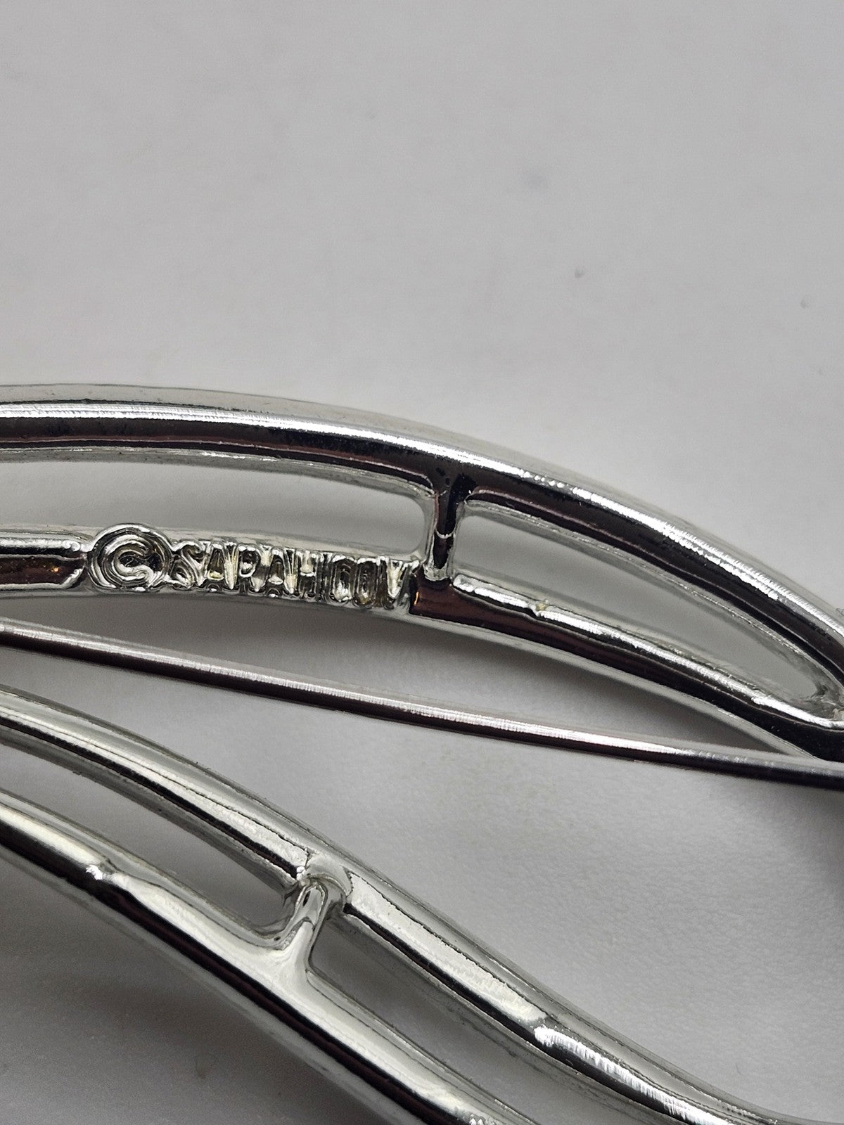 Vintage Sarah Coventry Brooch Silver Tone Abstract Swirl Pin Jewelry 3 Inch