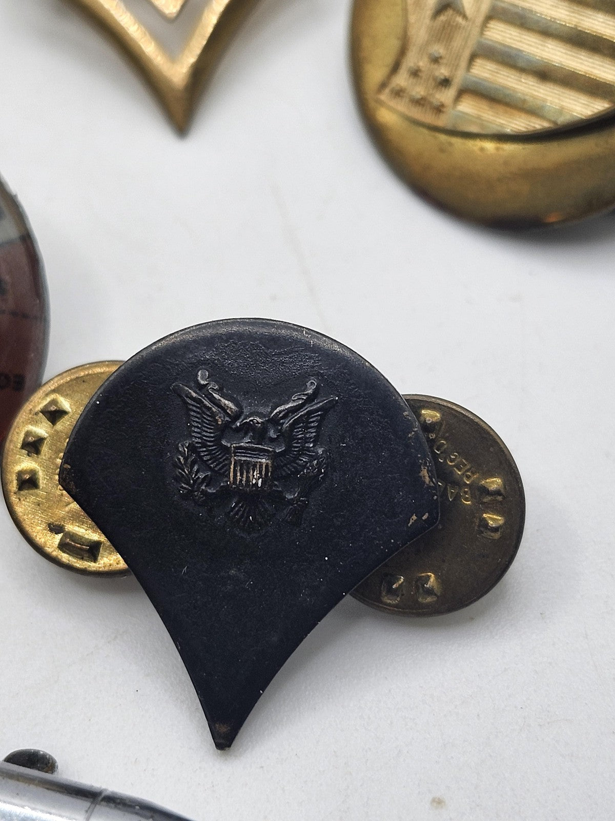 Vintage US Military Insignia Pins Buttons Ribbons Mixed Lot USA Collectible