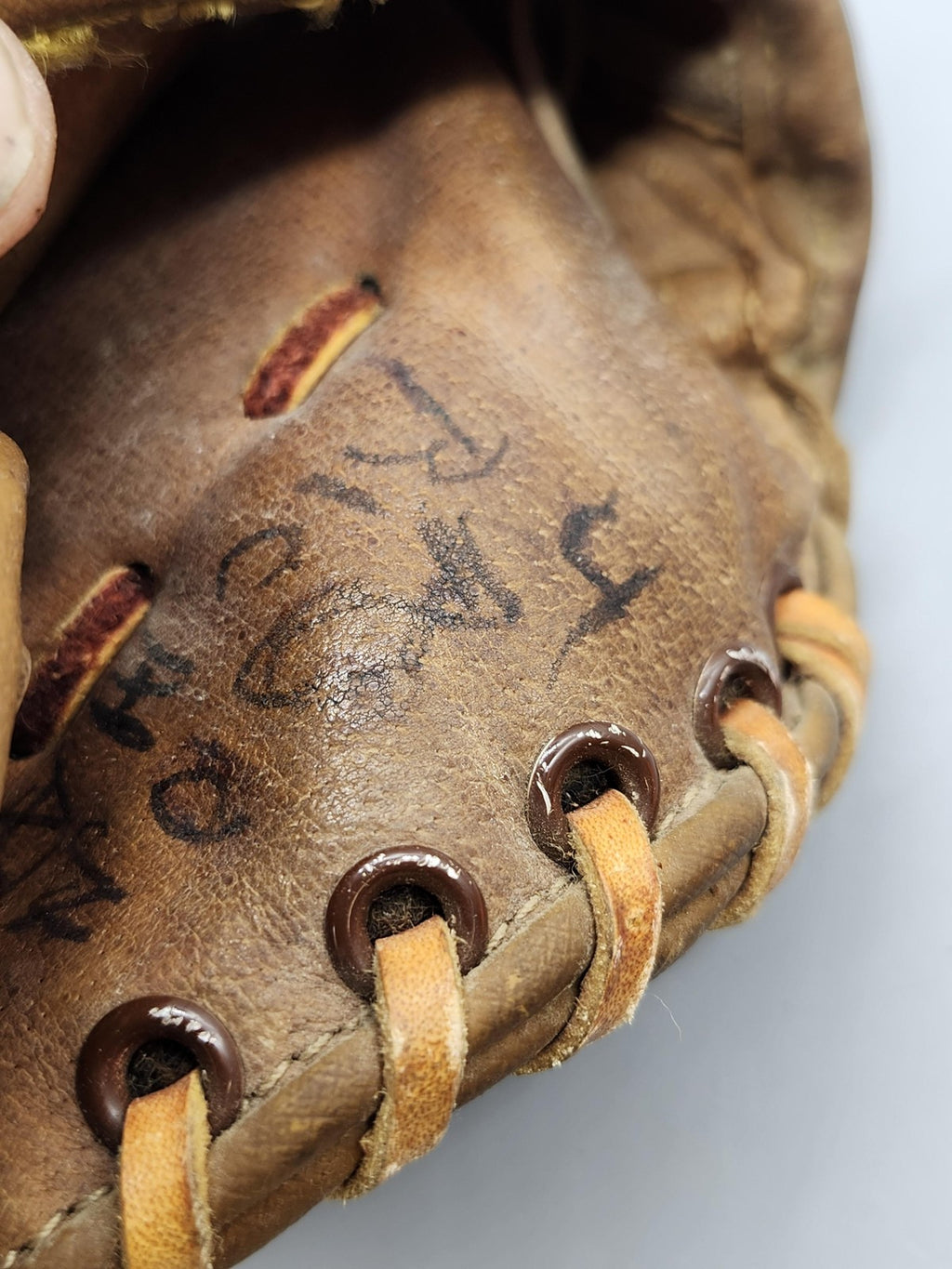 Vintage Spalding Rico Petrocelli 11 Infield Baseball Glove Brown Leather RHT