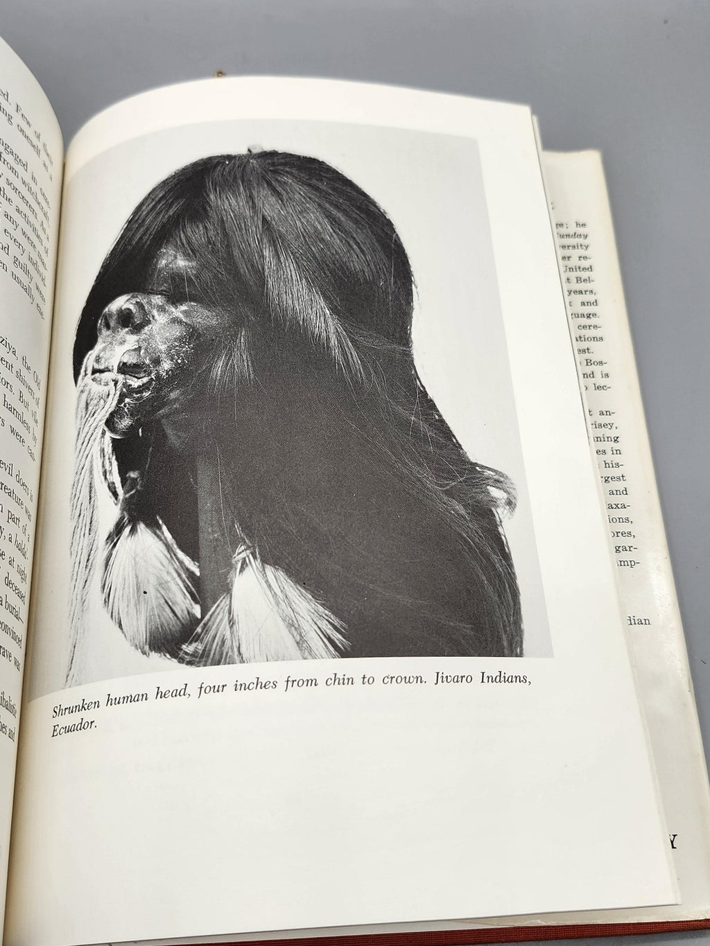 Vintage The Ghosts The Indians Feared Sigmund Lavine HC DJ Dodd Mead USA 1975