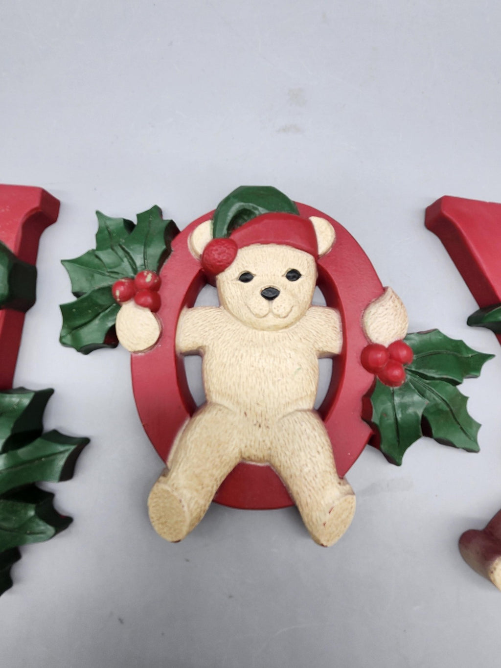 Homco JOY Teddy Bear Wall Plaque Set 3pc Red Green Plastic Christmas Decor