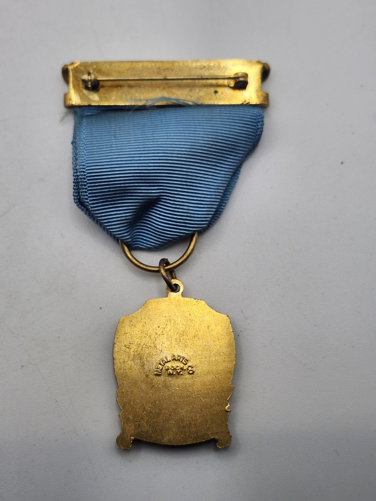 Vintage Metal Arts Co Eagle School Award Medal Blue Ribbon Gold Tone USA Decor