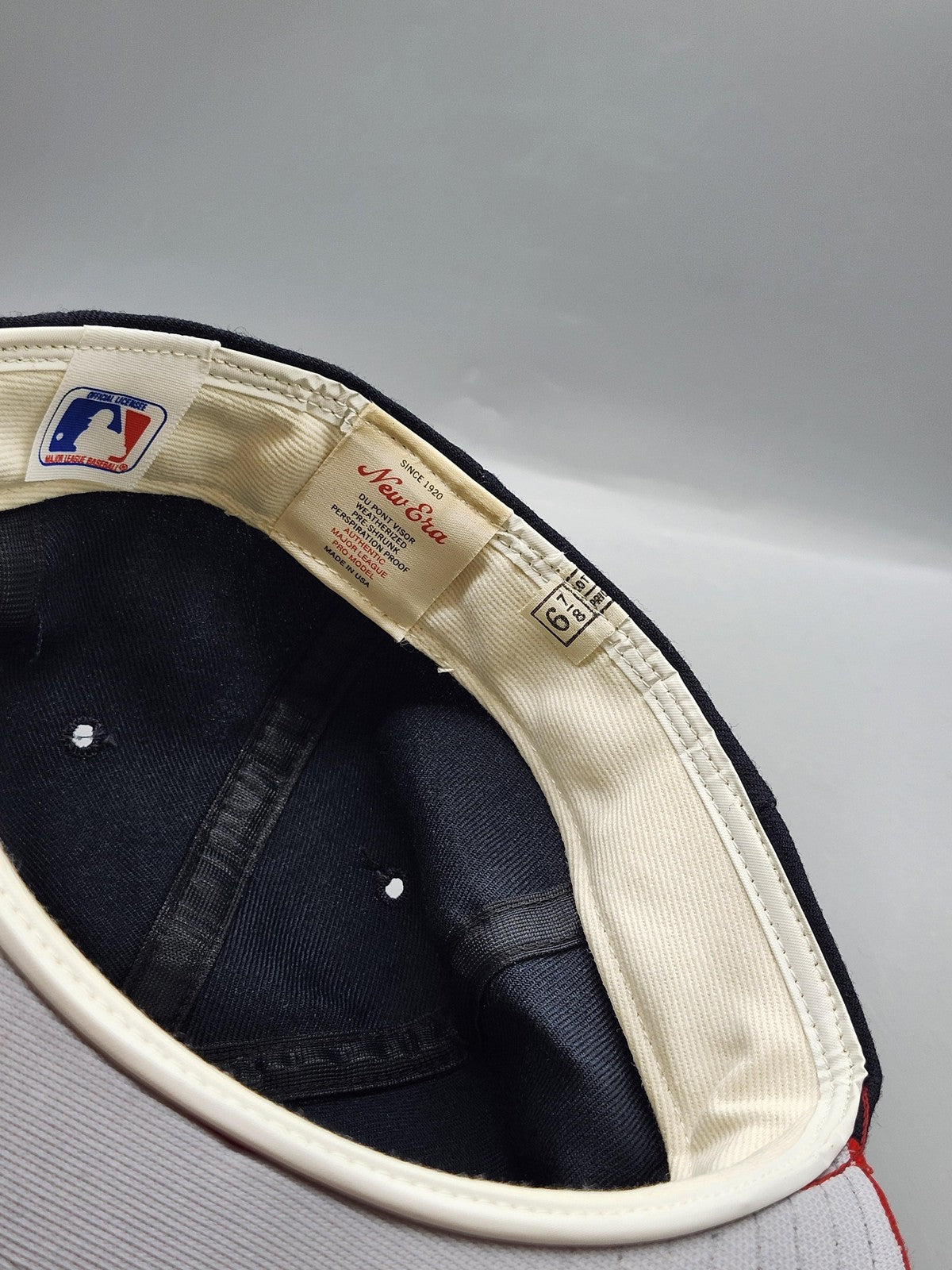 Vintage Atlanta Braves Hat Cap Fitted Mens 6 7/8 Blue MLB Baseball New Era