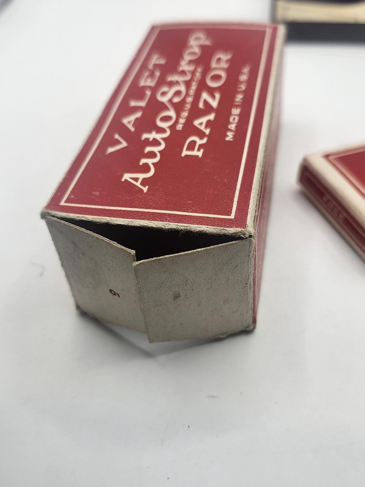 Vintage Valet AutoStrop Safety Razor Model C Case Leather Strop Box USA