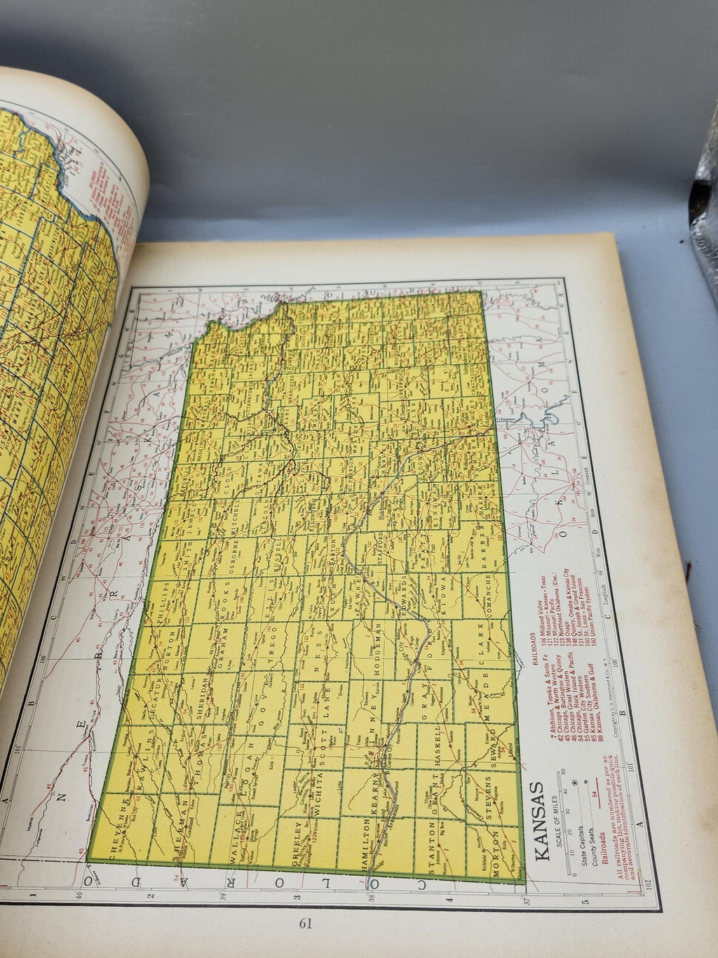 Vintage Hammond's New Era Atlas Of The World C.S. Hammond Red HC USA 1942 Maps