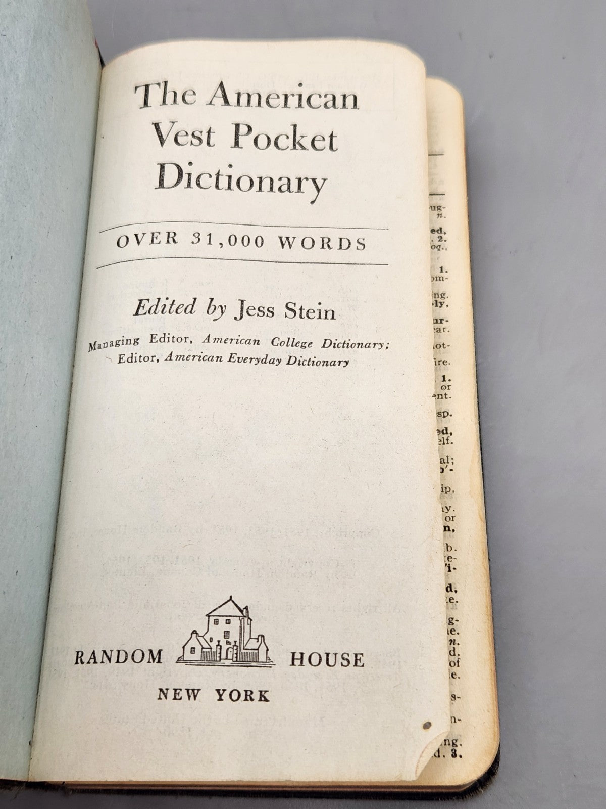 Vintage 1950s American Vest Pocket Dictionary Random House Jess Stein Mini...