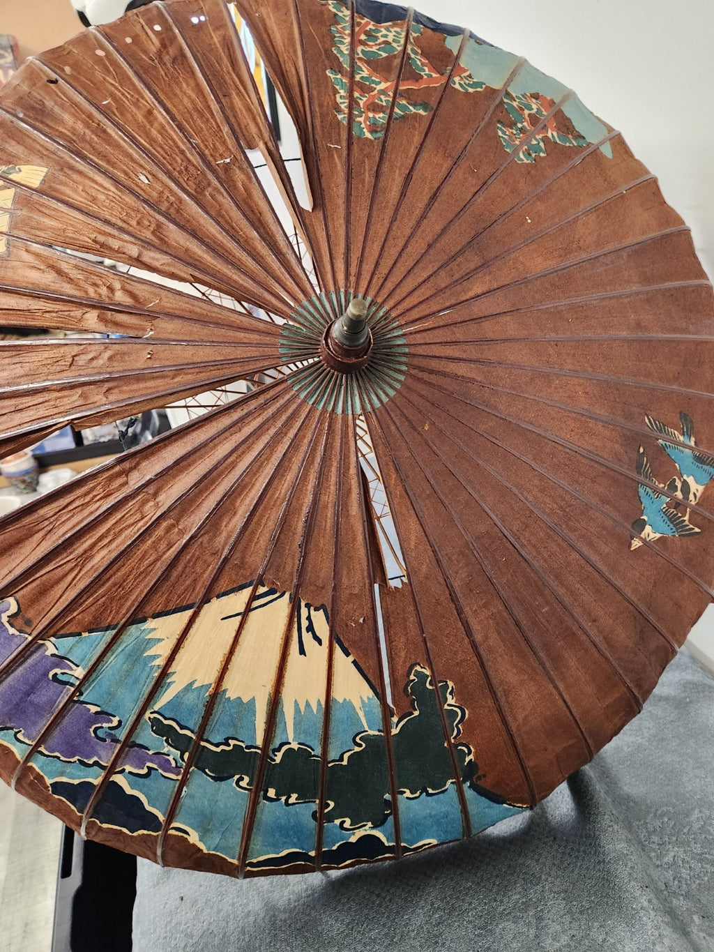 Vintage Japanese Paper Parasol Umbrella Hand Painted Mt Fuji Bamboo Wagasa 32”
