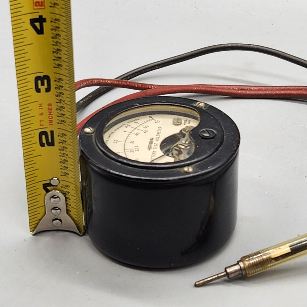 Vintage Stark Battery Test Voltmeter Model 666 ⚡ Retro Automotive Tool