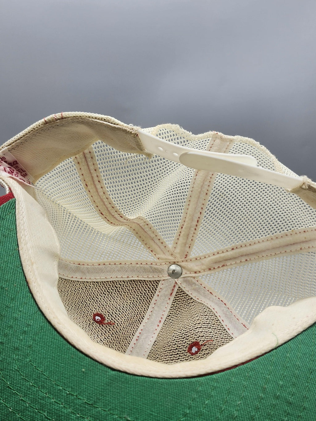 Vintage New Era ML Hat Cap Snap Back Mens Medium Red Mesh Pro Model 80s