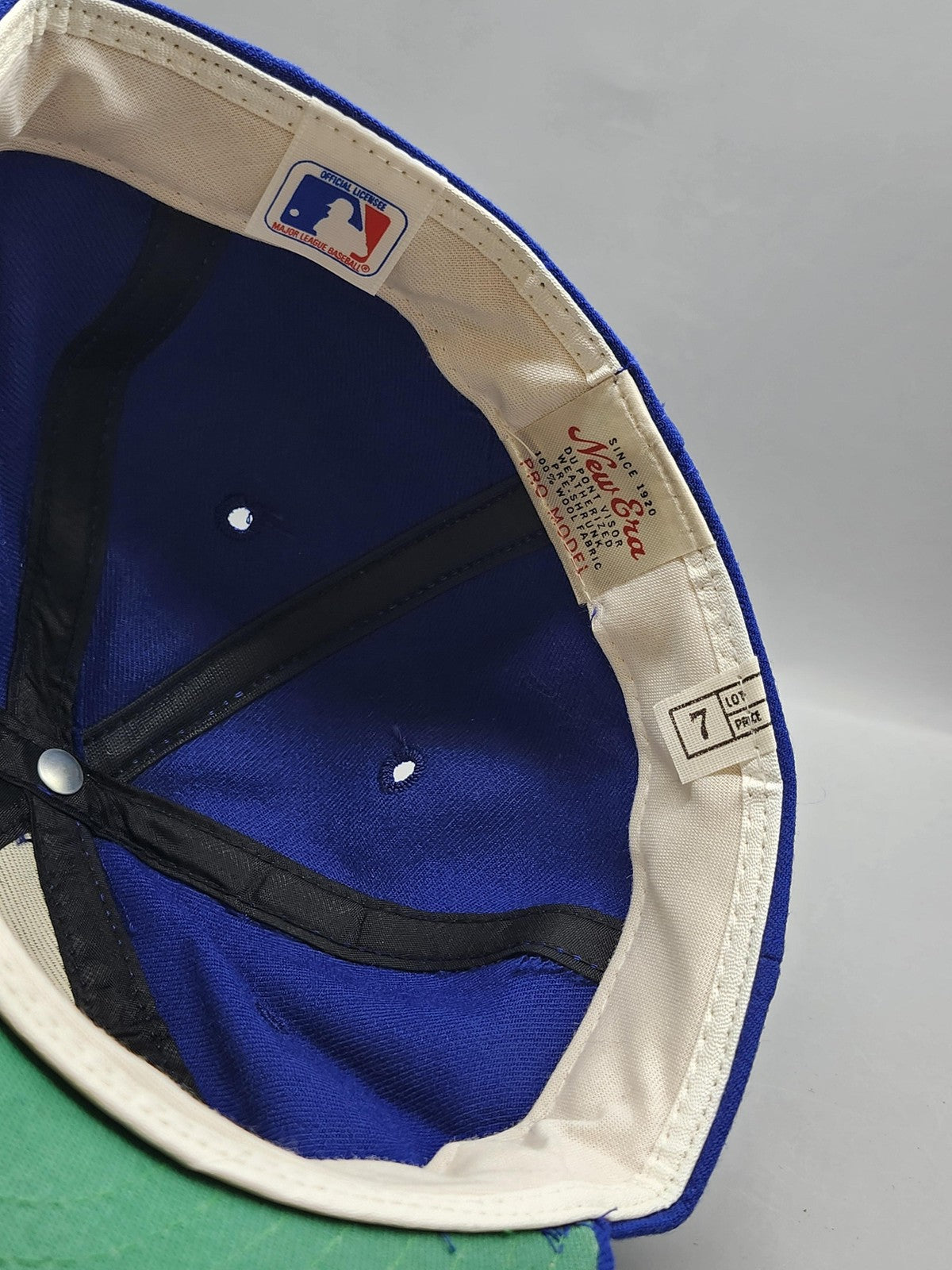 Vintage Seattle Mariners Hat Cap Fitted Mens 7 Blue MLB Baseball New Era 80s