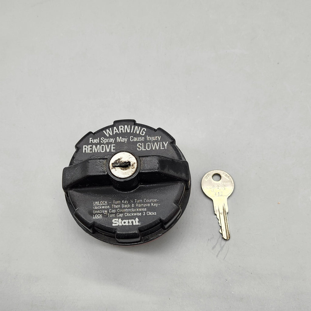 Stant Locking Gas Cap w/ Key – GAS B52 Fuel Cap 🔑