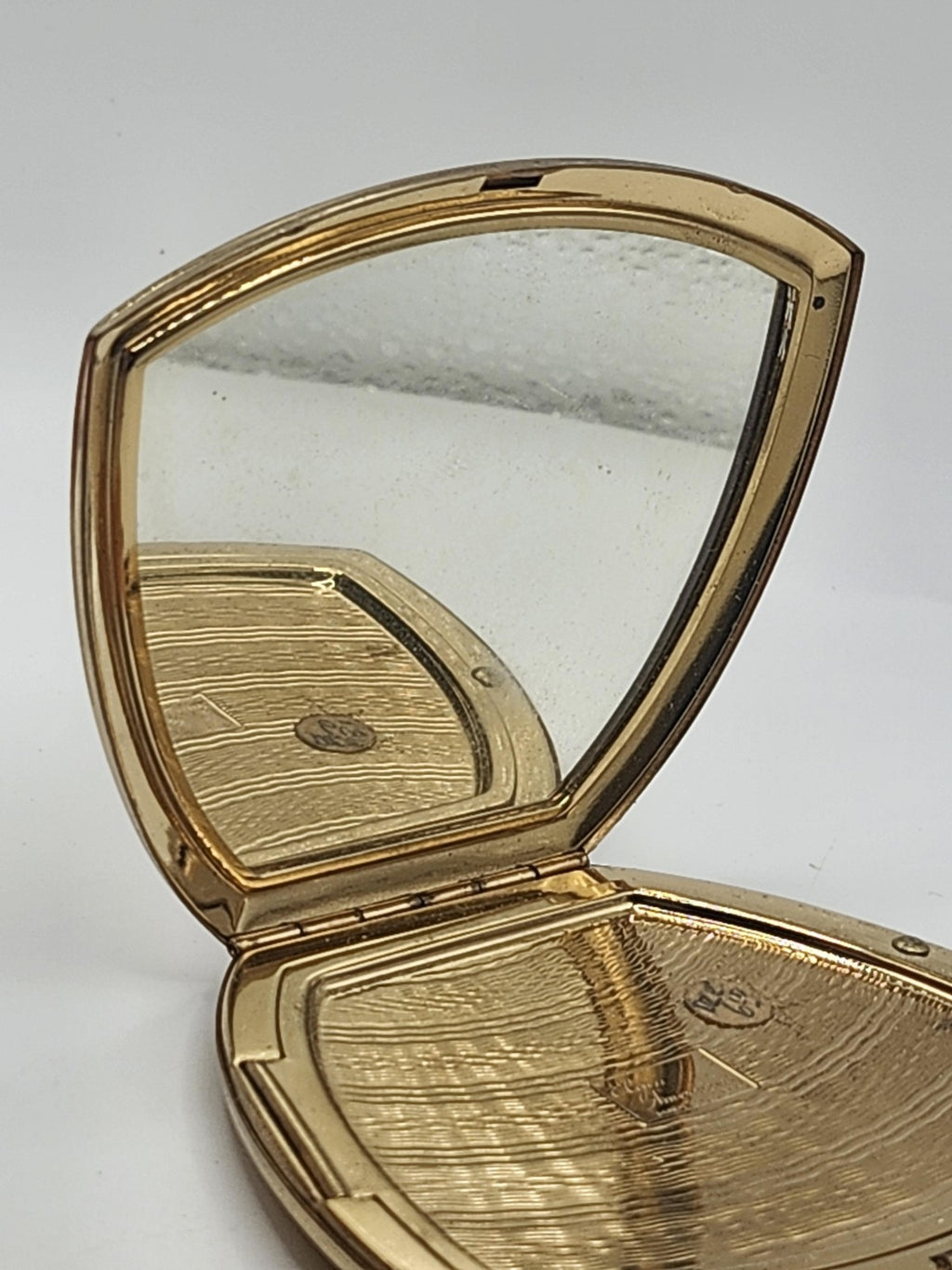 Vintage Elgin American Gold Tone Compact Powder Mirror Puff Case USA Makeup