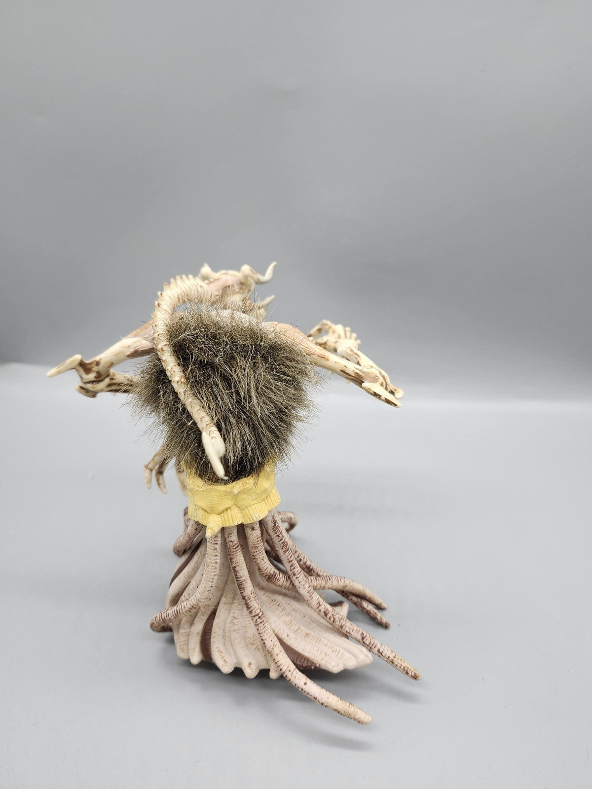 Vintage 1997 Marvel Monster Action Figure ToyBiz Beige Plastic Loose Fur Tail