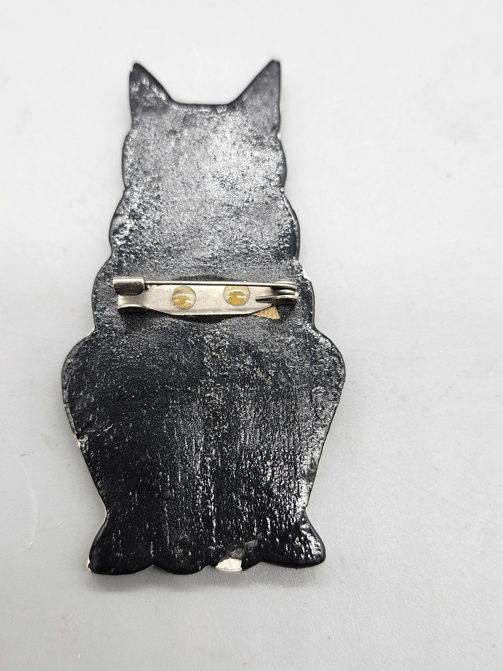 Cat Brooch White Black Resin Hand Painted Blue Eyes Animal Pin Jewelry Cute