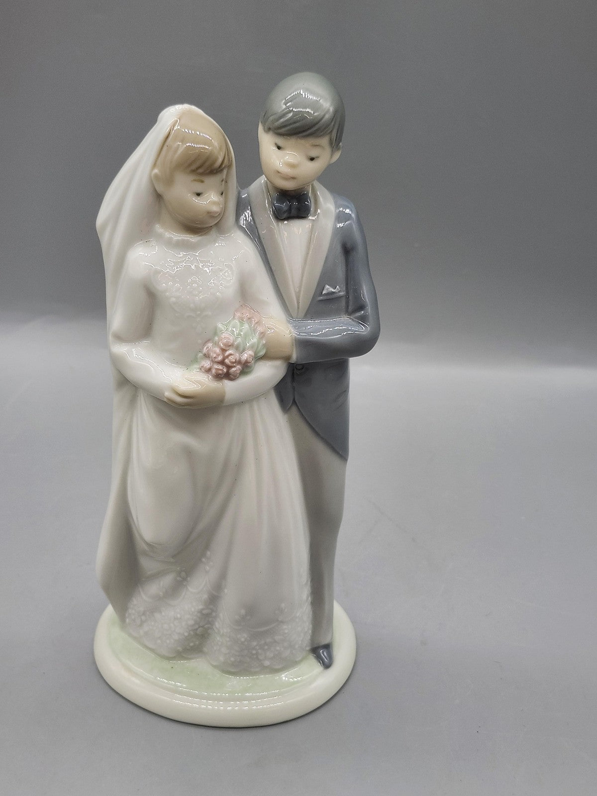 Vintage NAO By Lladro Wedding Bride Groom Figurine Medium White Porcelain Decor