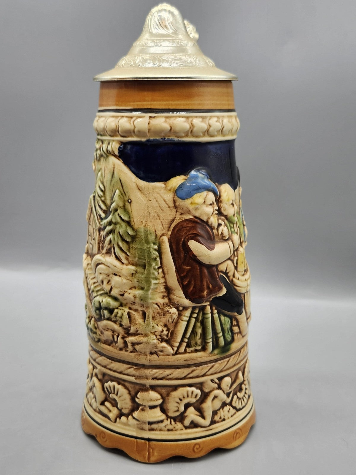Vintage German Tavern Scene Lidded Stein Music Box Multicolor Ceramic Decor