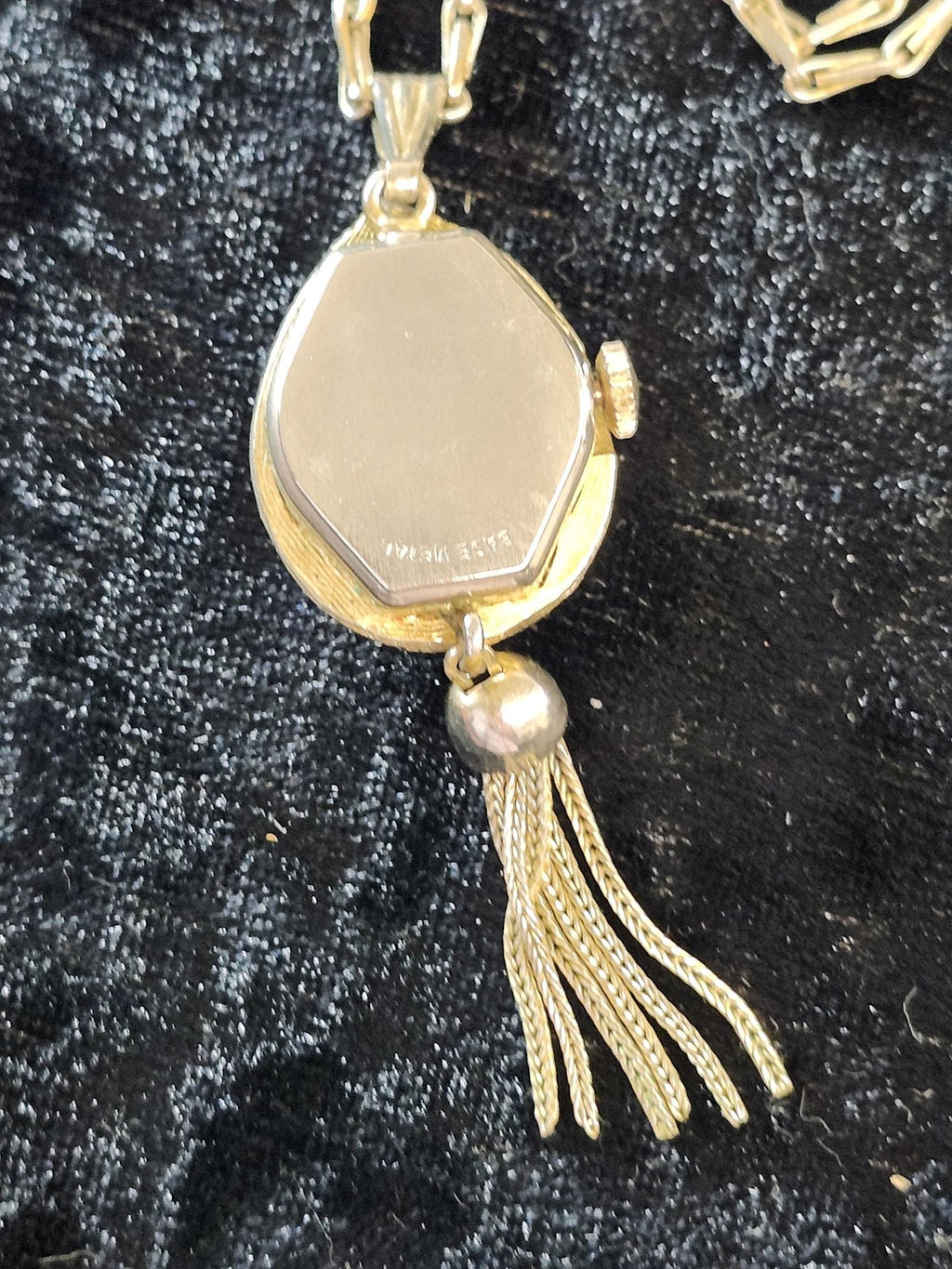 Arpeggio Necklace Watch Womens Gold Tone Teardrop Tassel Arabic Dial Parts