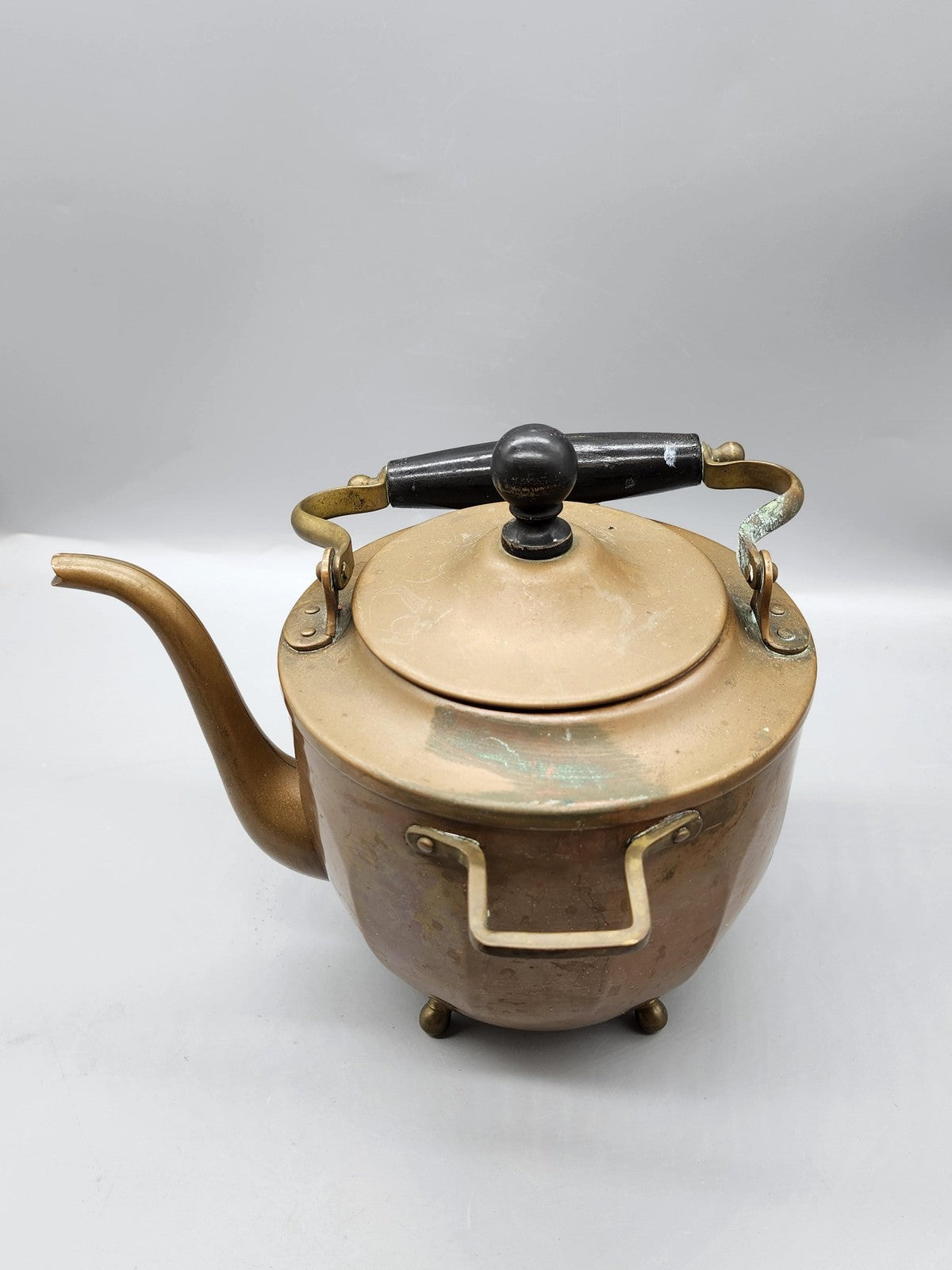 Vintage Copper Brass Tea Pot Kettle Medium Brown Wood Handle Lid Strainer Decor