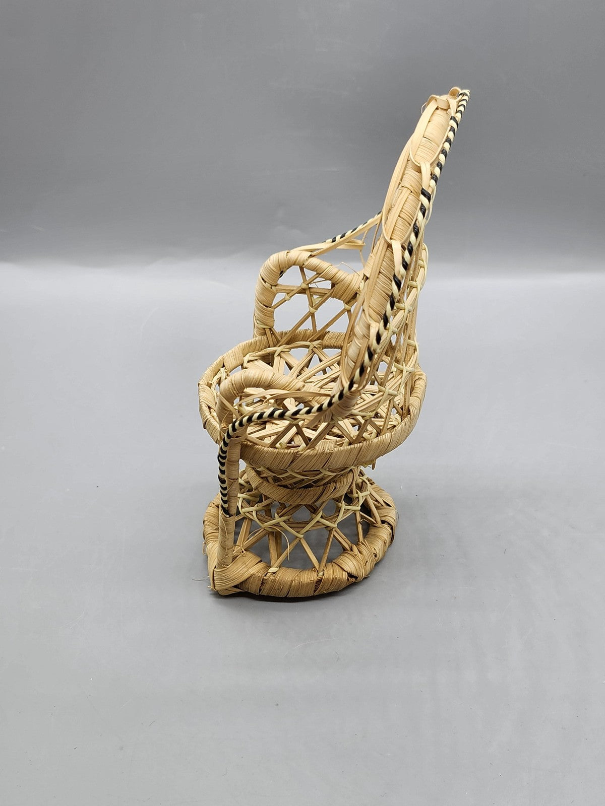 Wicker Doll Peacock Chair Wood Furniture For 12in Fashion Dolls Beige Decor