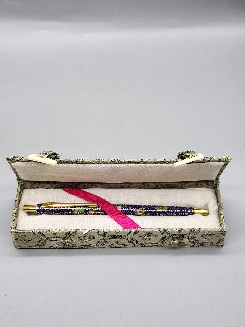 Vintage Cloisonne Click Ballpoint Pen Blue Floral Gold Trim Metal Brocade Box