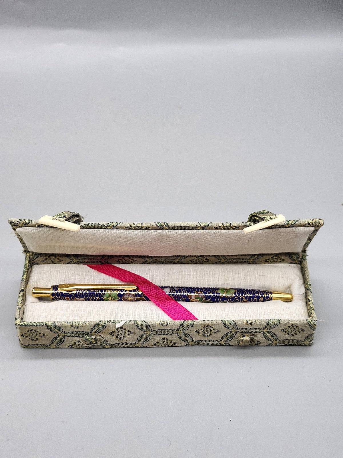 Vintage Cloisonne Click Ballpoint Pen Blue Floral Gold Trim Metal Brocade Box