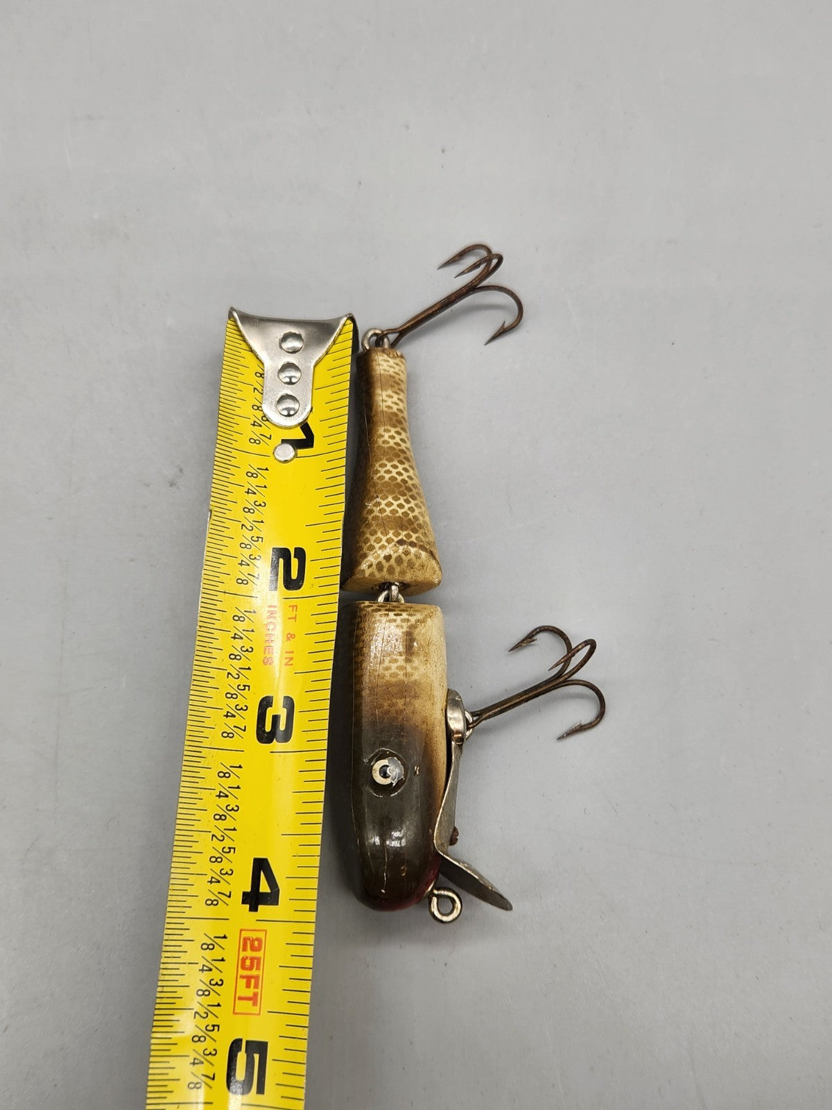 Vintage Jointed Wooden Fishing Lure Glass Eyes Diving Lip Dual Treble Hooks