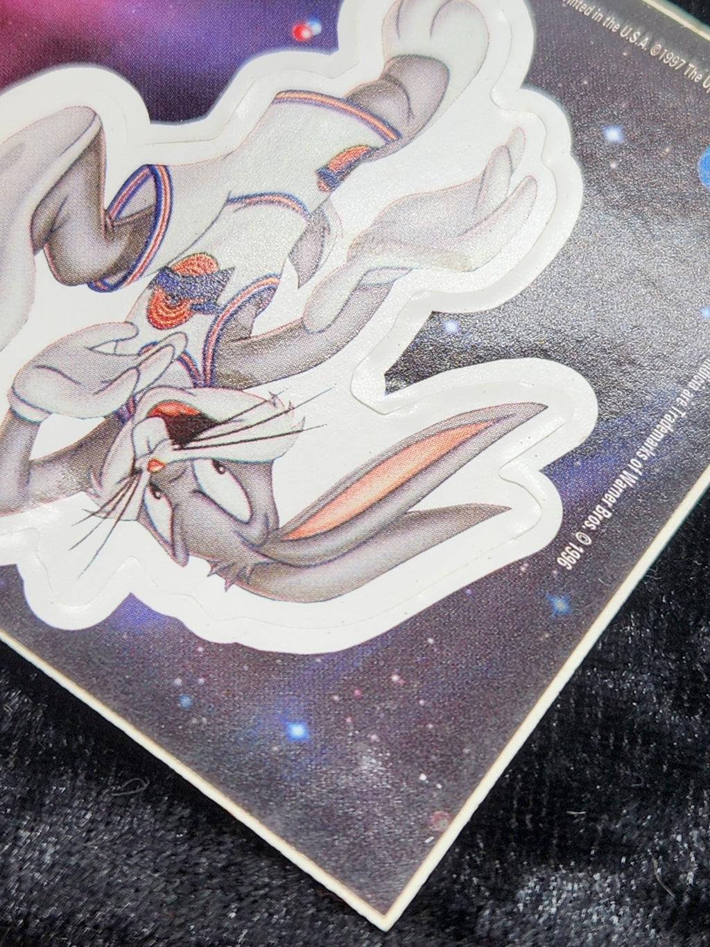SPACE JAM 1997 UPPER DECK COSMIC SHOWDOWN CS3 BUGS BUNNY DIE-CUT STICKER CARD