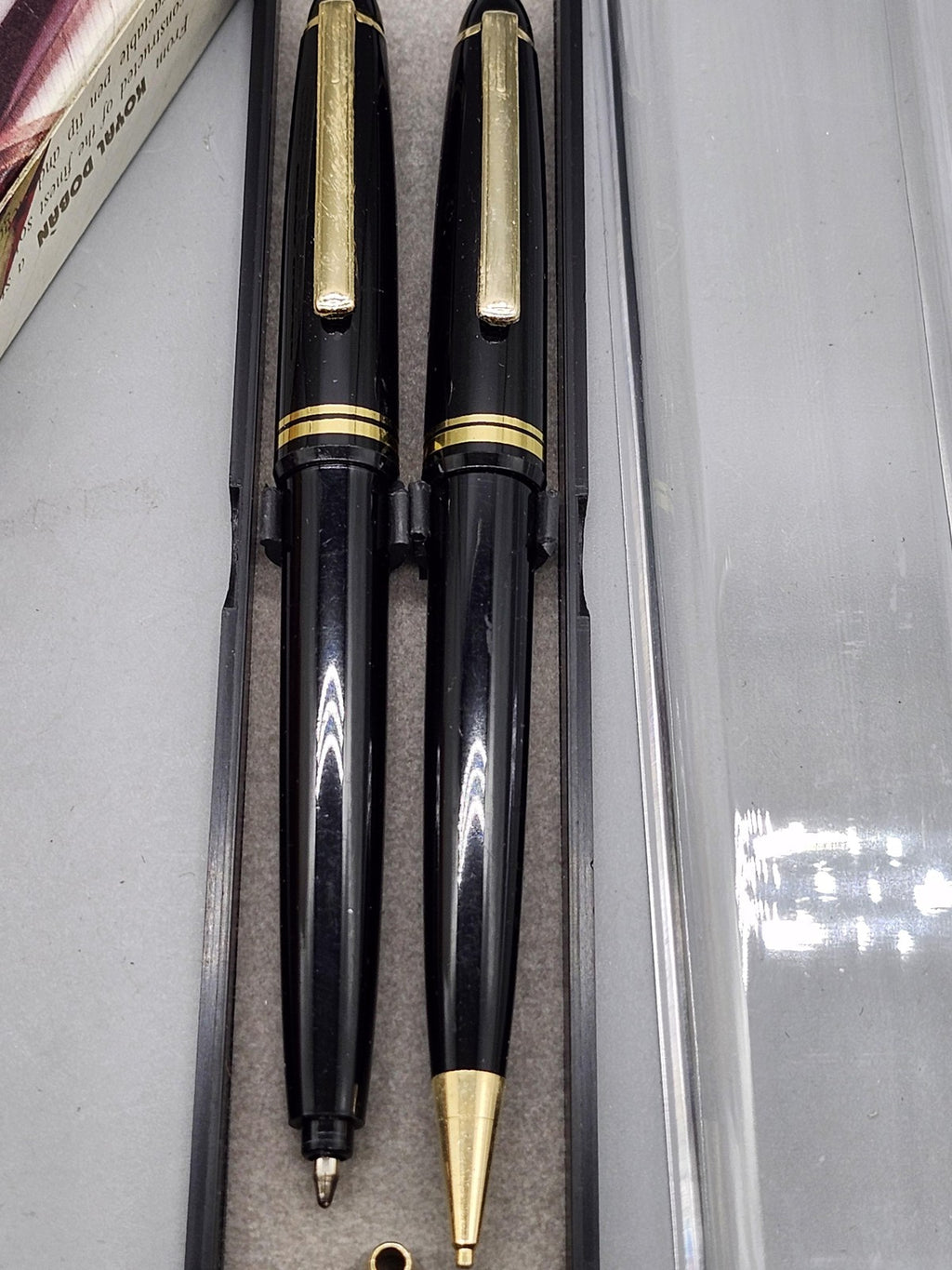 Vintage Royal Doban Pen Pencil Set Black Gold Tone Plastic Parts Repair Case