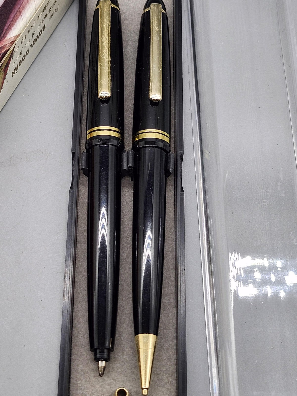 Vintage Royal Doban Pen Pencil Set Black Gold Tone Plastic Parts Repair Case