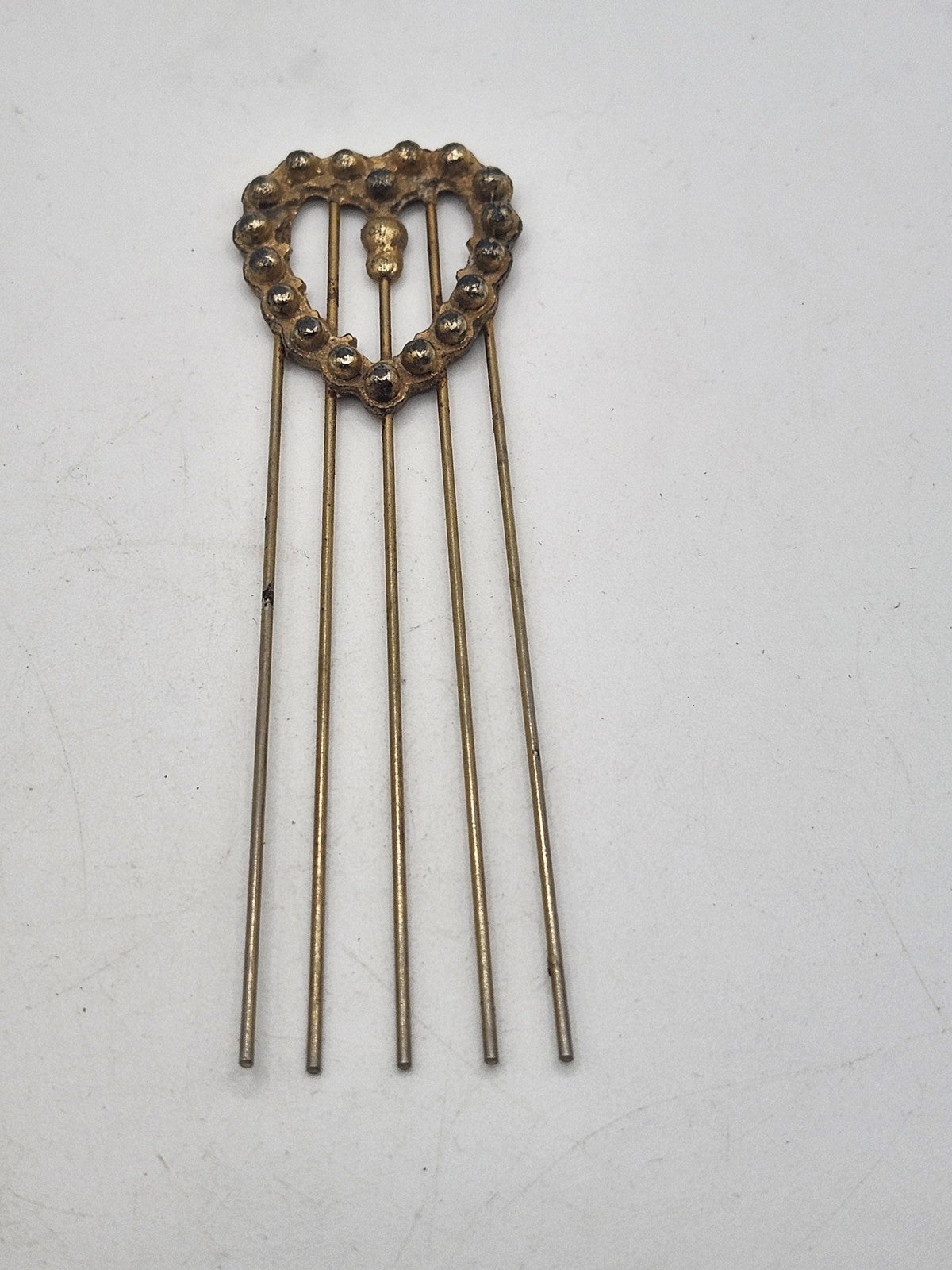 Heart Hair Comb Womens One Size Gold Metal Beaded Long Prong Accessory Casual