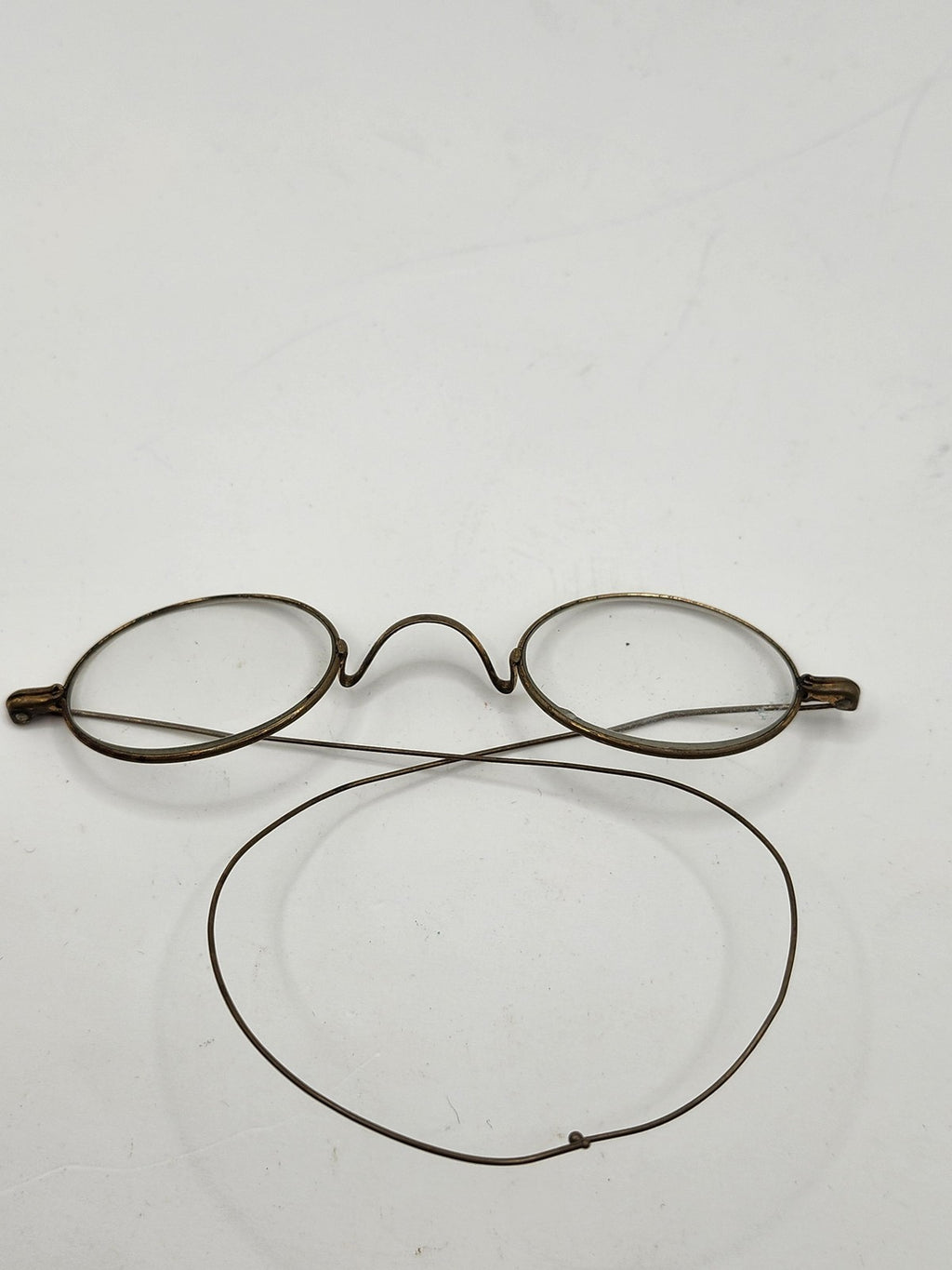 Vintage Wire Rim Oval Eyeglasses Cable Temple Spectacles Gold Tone Metal USA