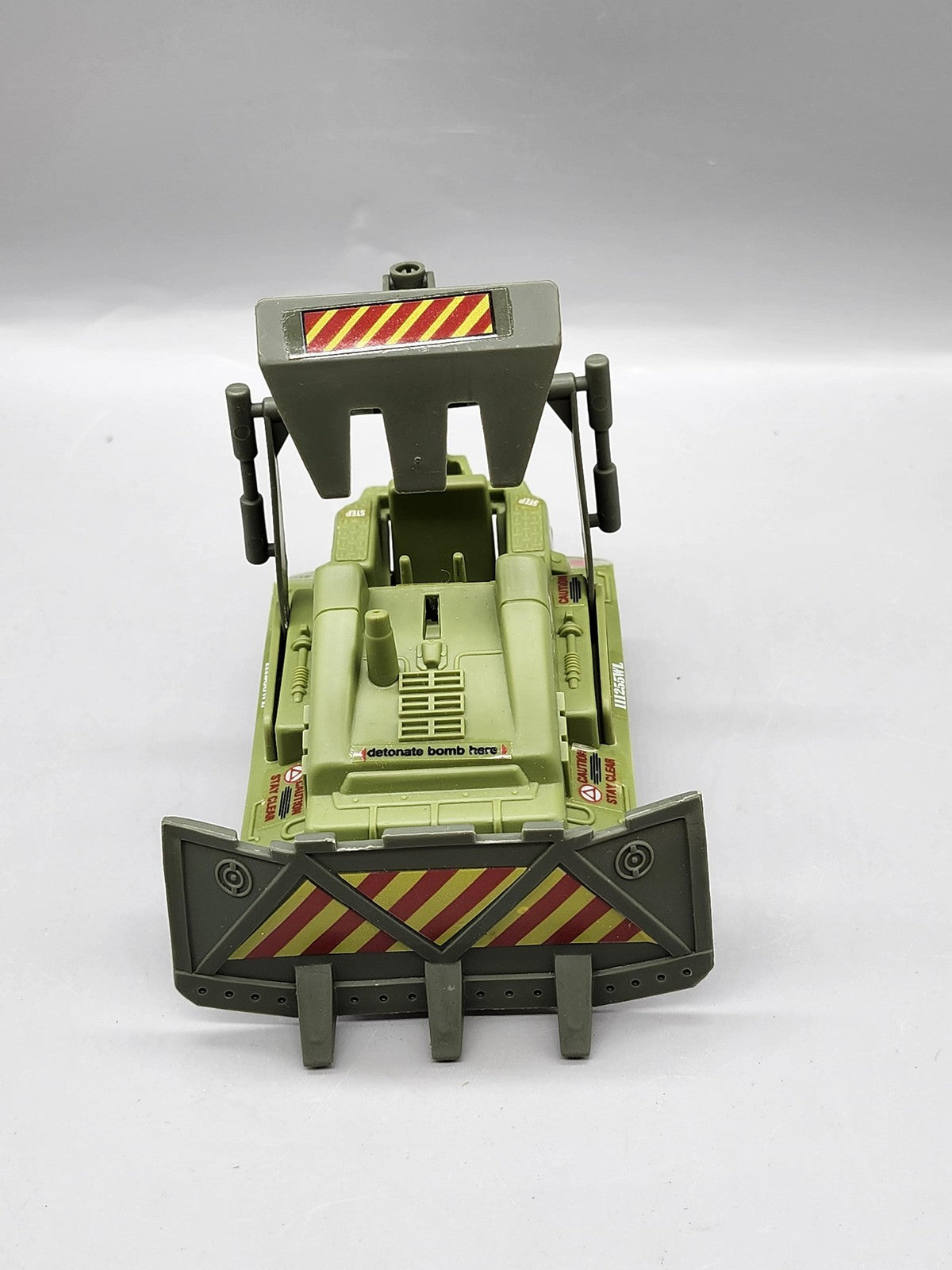 Vintage 1985 Hasbro G.I. Joe Bomb Disposal Car Plastic Toy Green Vehicle Loose