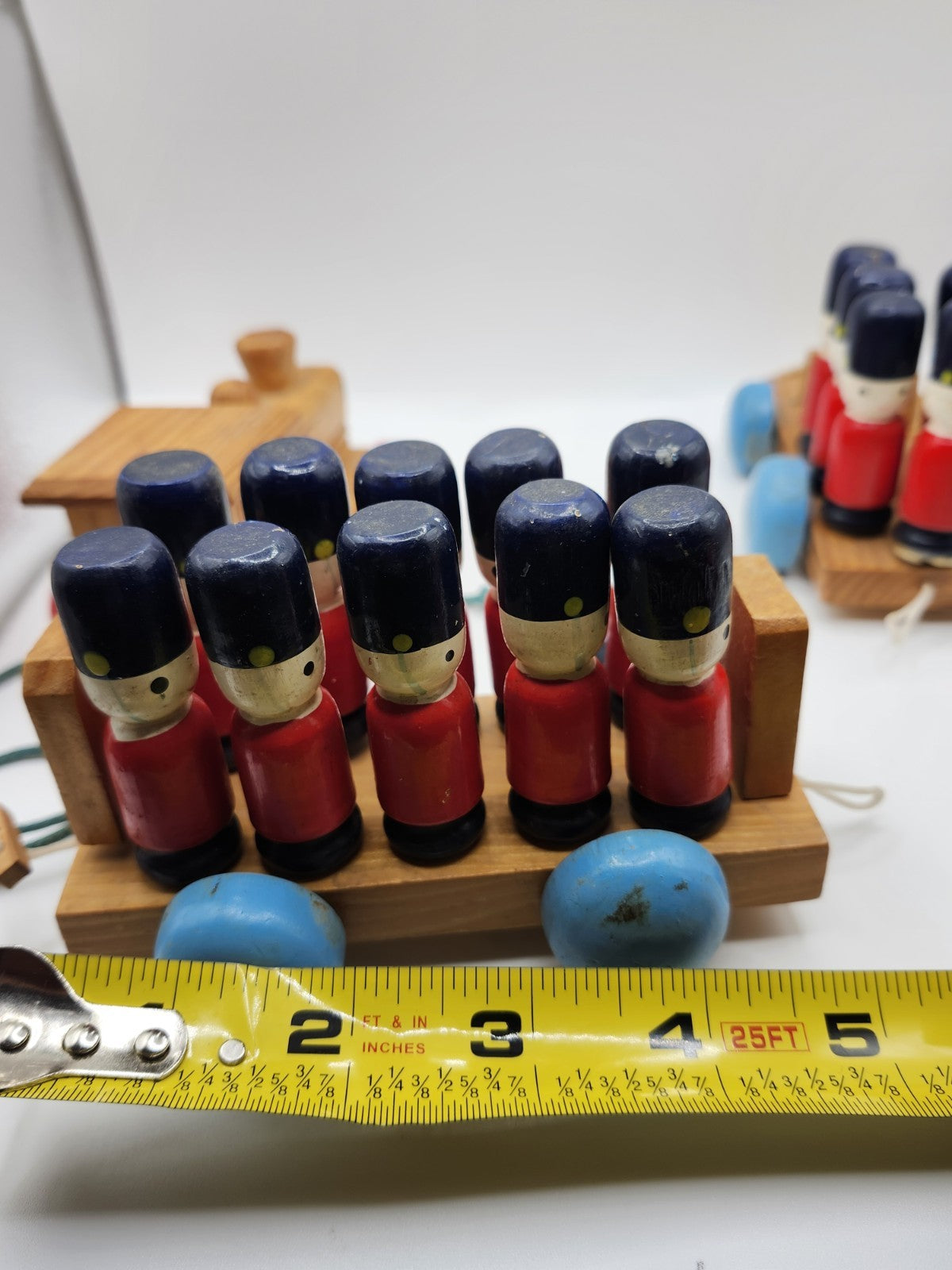 Wooden Lillian Vernon Toy Train Soldiers Pull String Counting 1986 Vintage