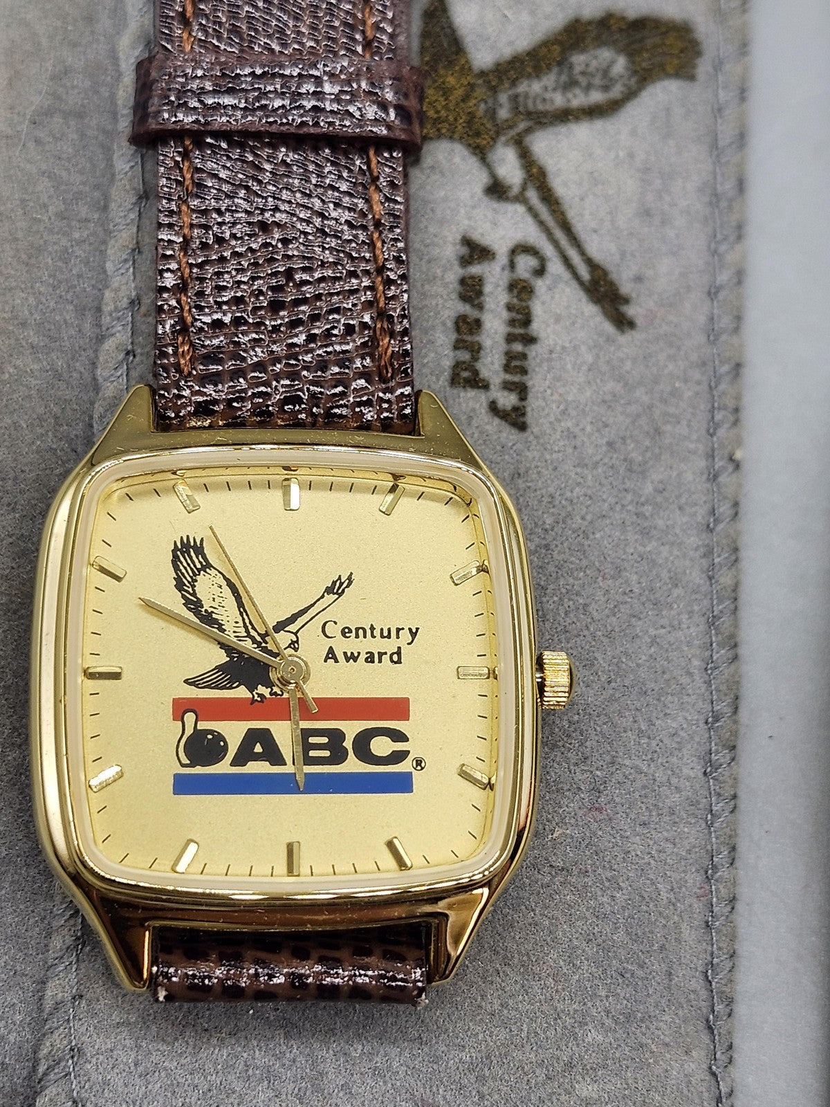 Personalized Enterprises Watch Mens ABC Century Award Gold Quartz Leather Parts