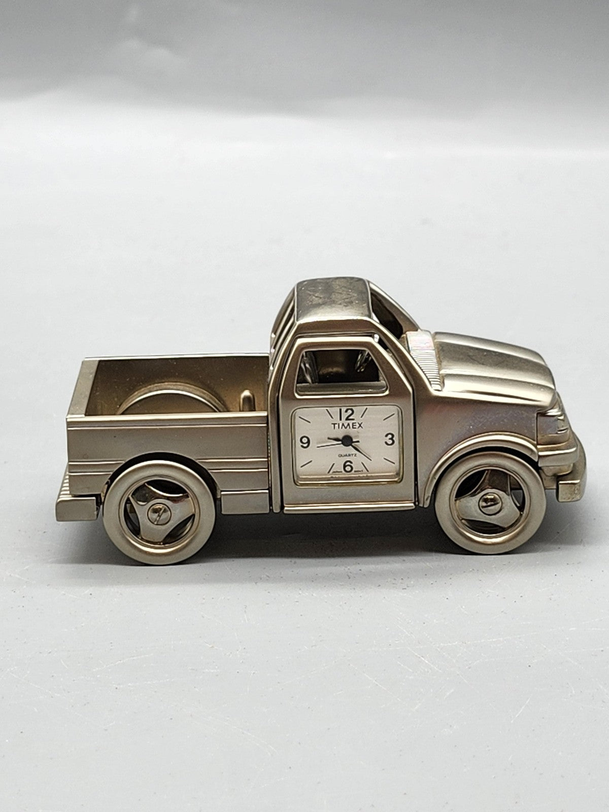 Timex Truck Key Ring Watch Mens Silver Tone Quartz Analog White Dial Novelty