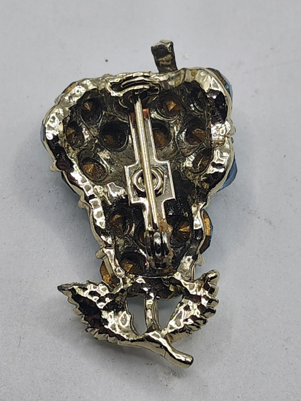 Blue Rhinestone Flower Brooch Pin Gold Tone Leaf Costume Jewelry 1.5 Inch Gift