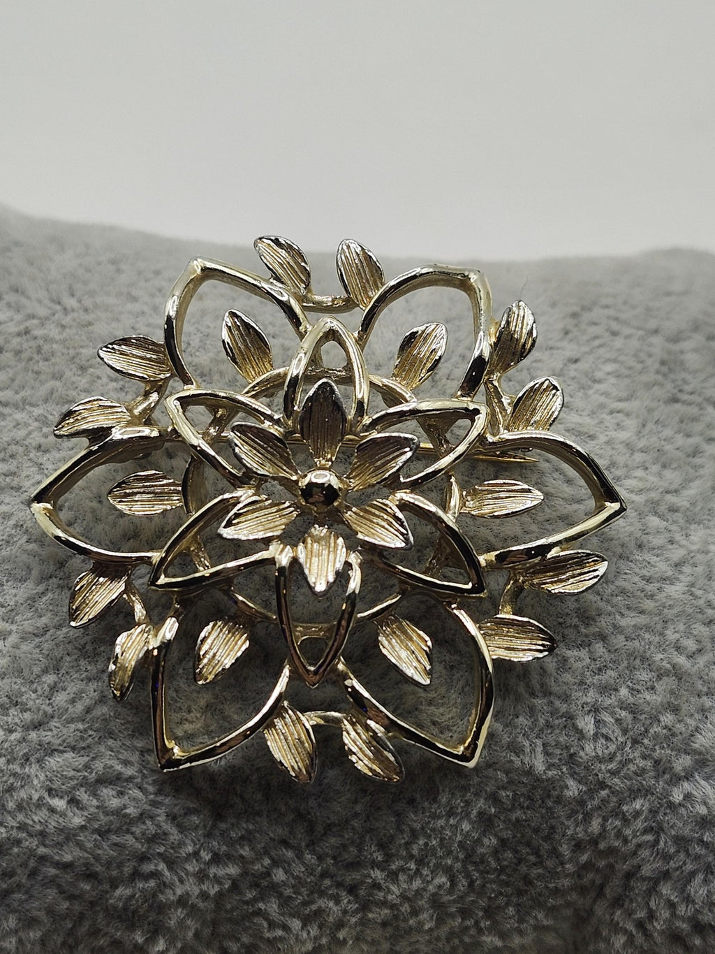 Monet Floral Flower Brooch Pin Gold Tone Layered Petal Openwork Costume Jewelry