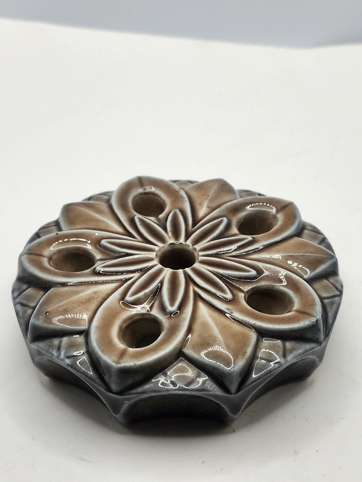 Unmarked Brown Stoneware Floral Candle Holder Round Multi Taper Table Decor