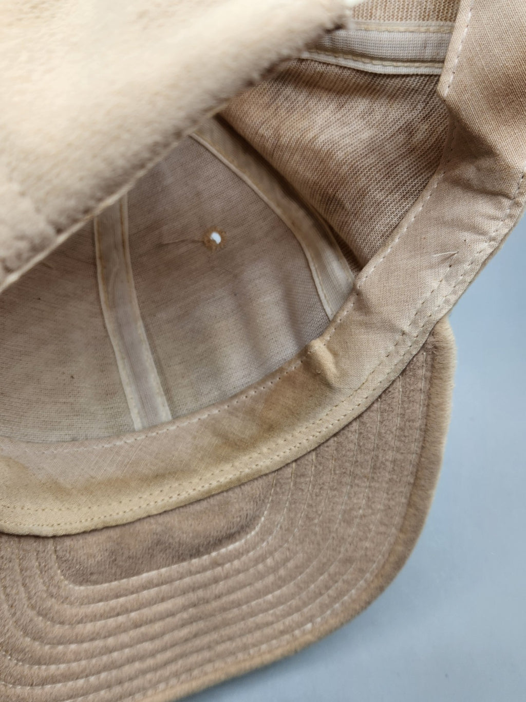 Vintage Pitt Panthers Script Snapback Hat Cap Beige Suede Look NCAA Retro