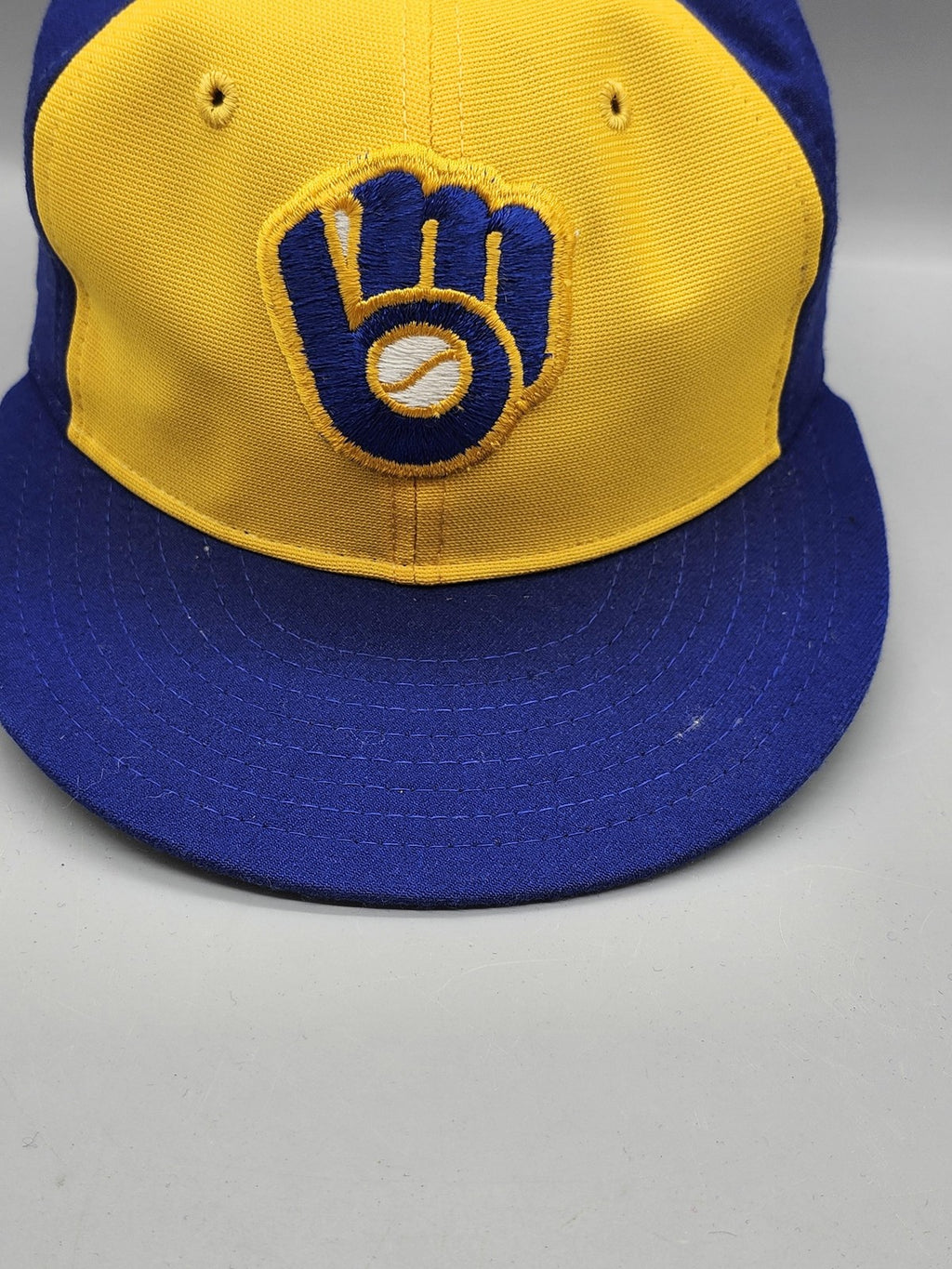 Vintage Milwaukee Brewers Hat Cap Fitted MLB Baseball New Era Mens 7 Blue 80s